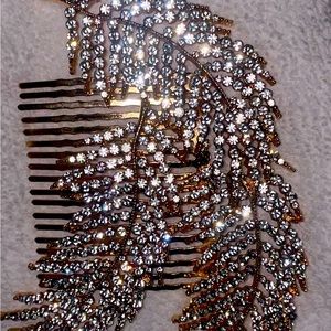 Unique Vintage hair comb